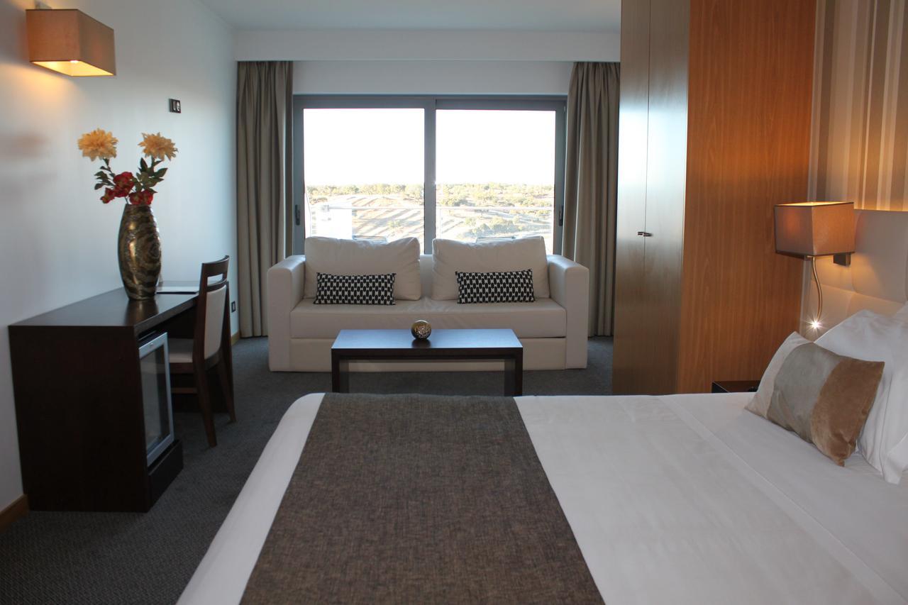 Hotel O Gato & Spa Odivelas  ภายนอก รูปภาพ
