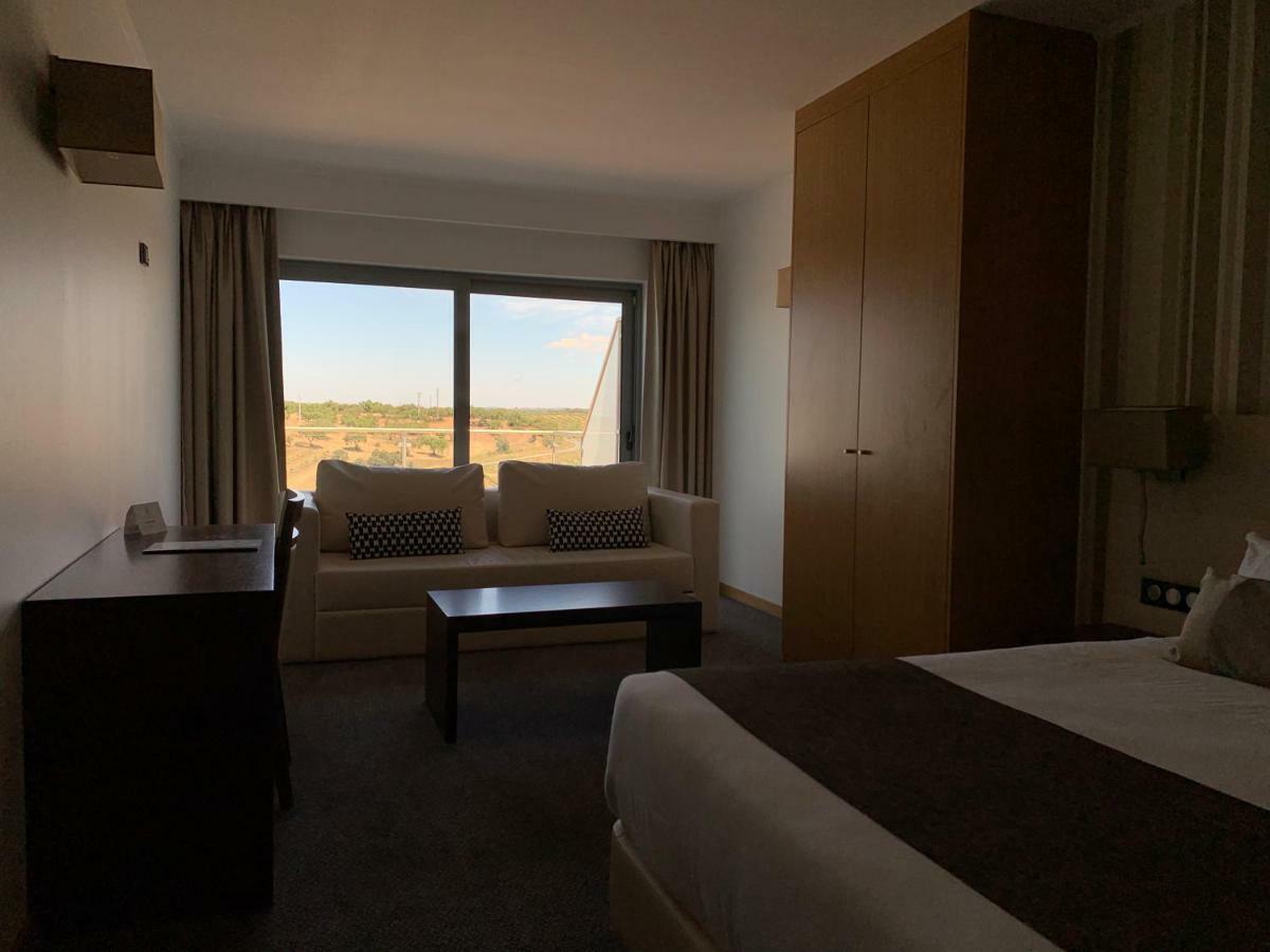 Hotel O Gato & Spa Odivelas  ภายนอก รูปภาพ